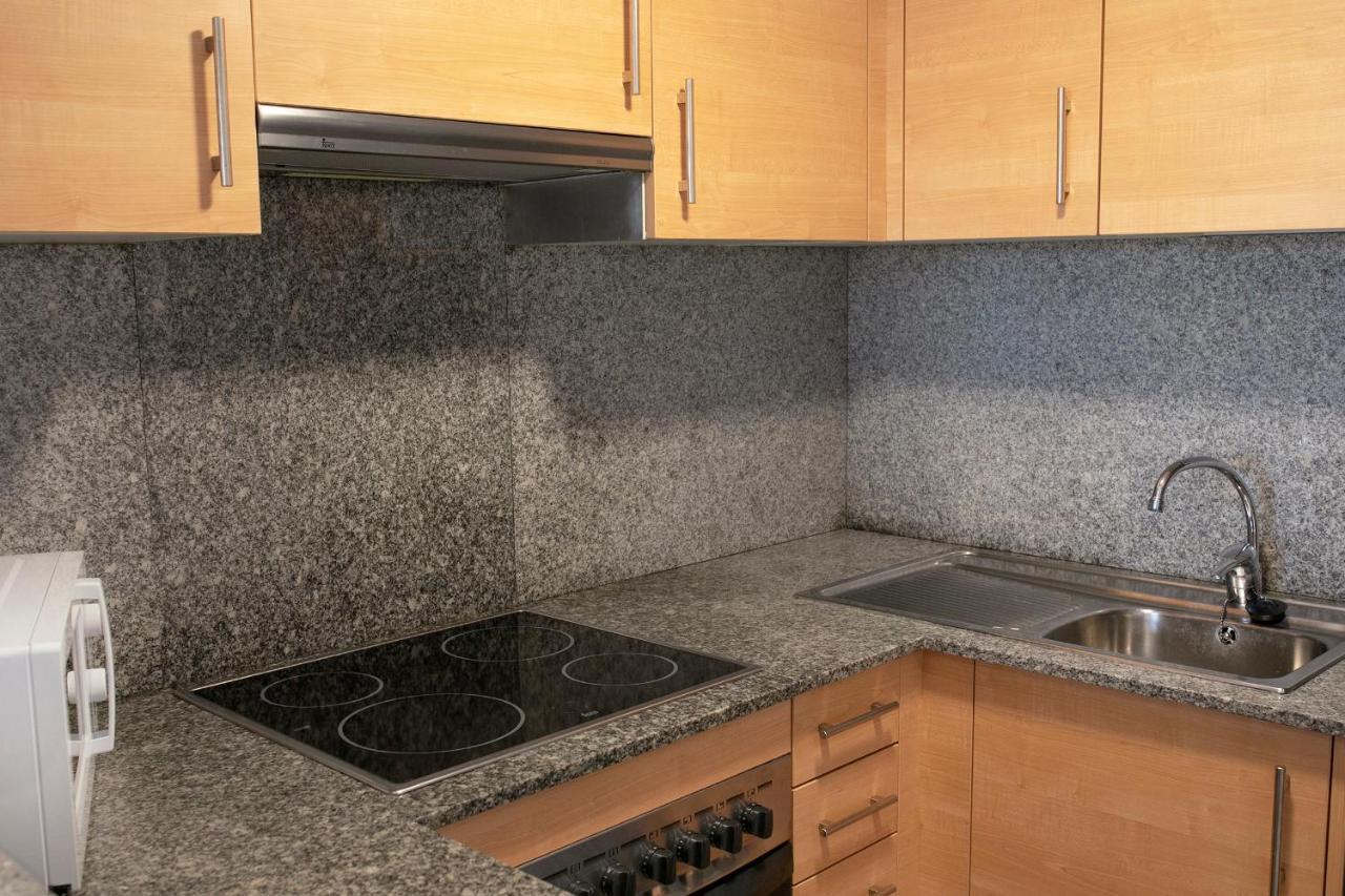 Magnifico Apartamento Cerca De La Playa Con Piscina - Roses Luaran gambar