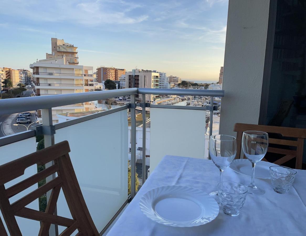 Magnifico Apartamento Cerca De La Playa Con Piscina - Roses Luaran gambar
