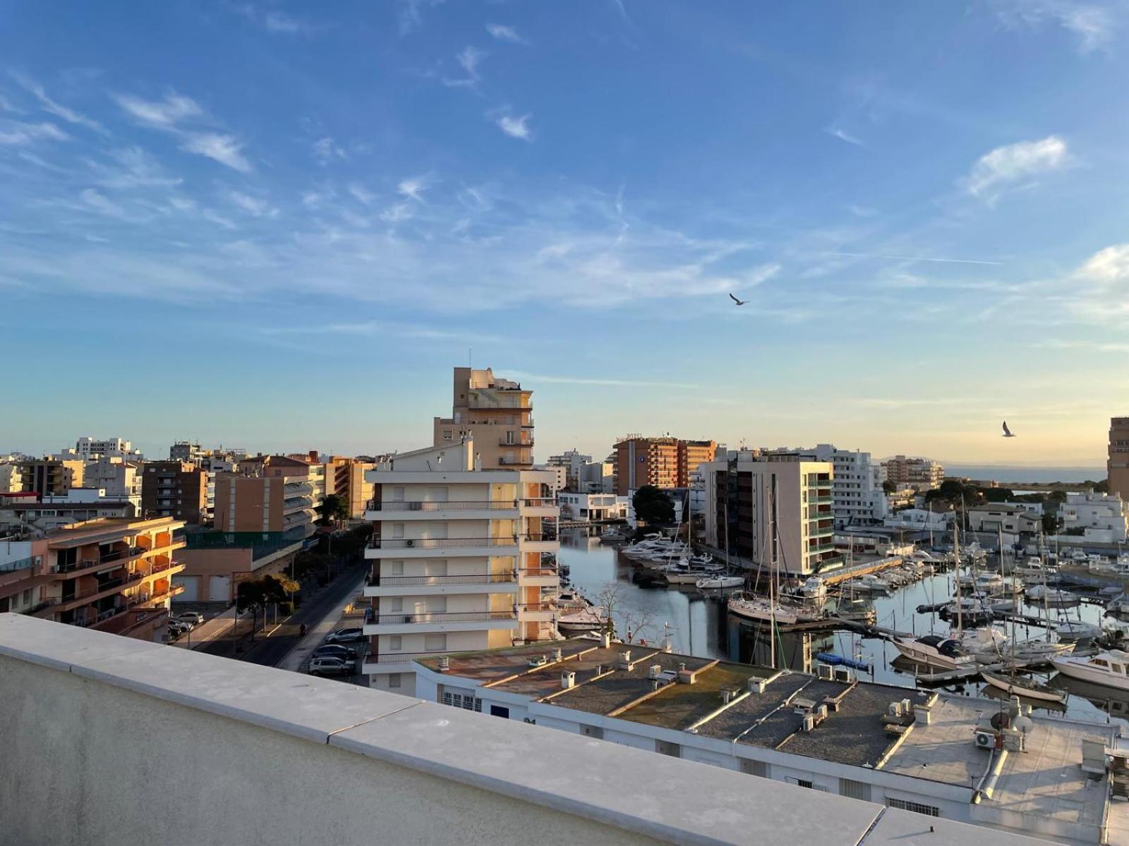 Magnifico Apartamento Cerca De La Playa Con Piscina - Roses Luaran gambar
